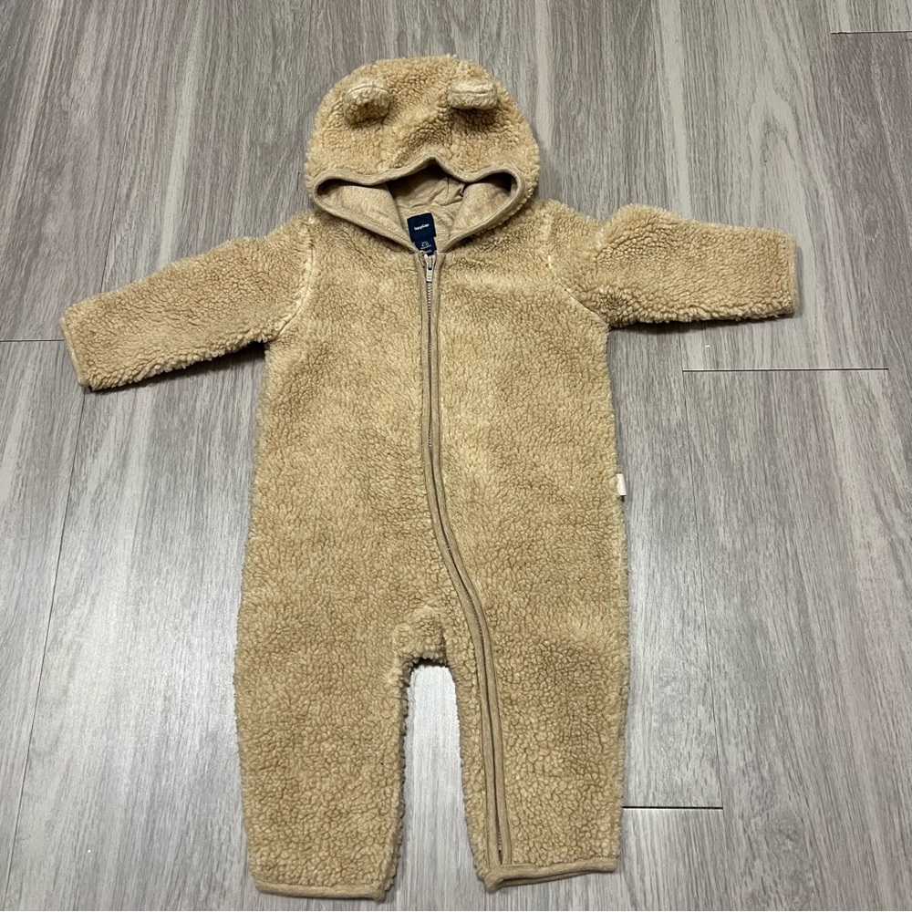 Gap Baby and Levi Bundle - Picture 14 of 14